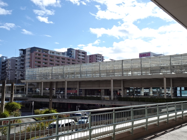 駅舎 (北口)